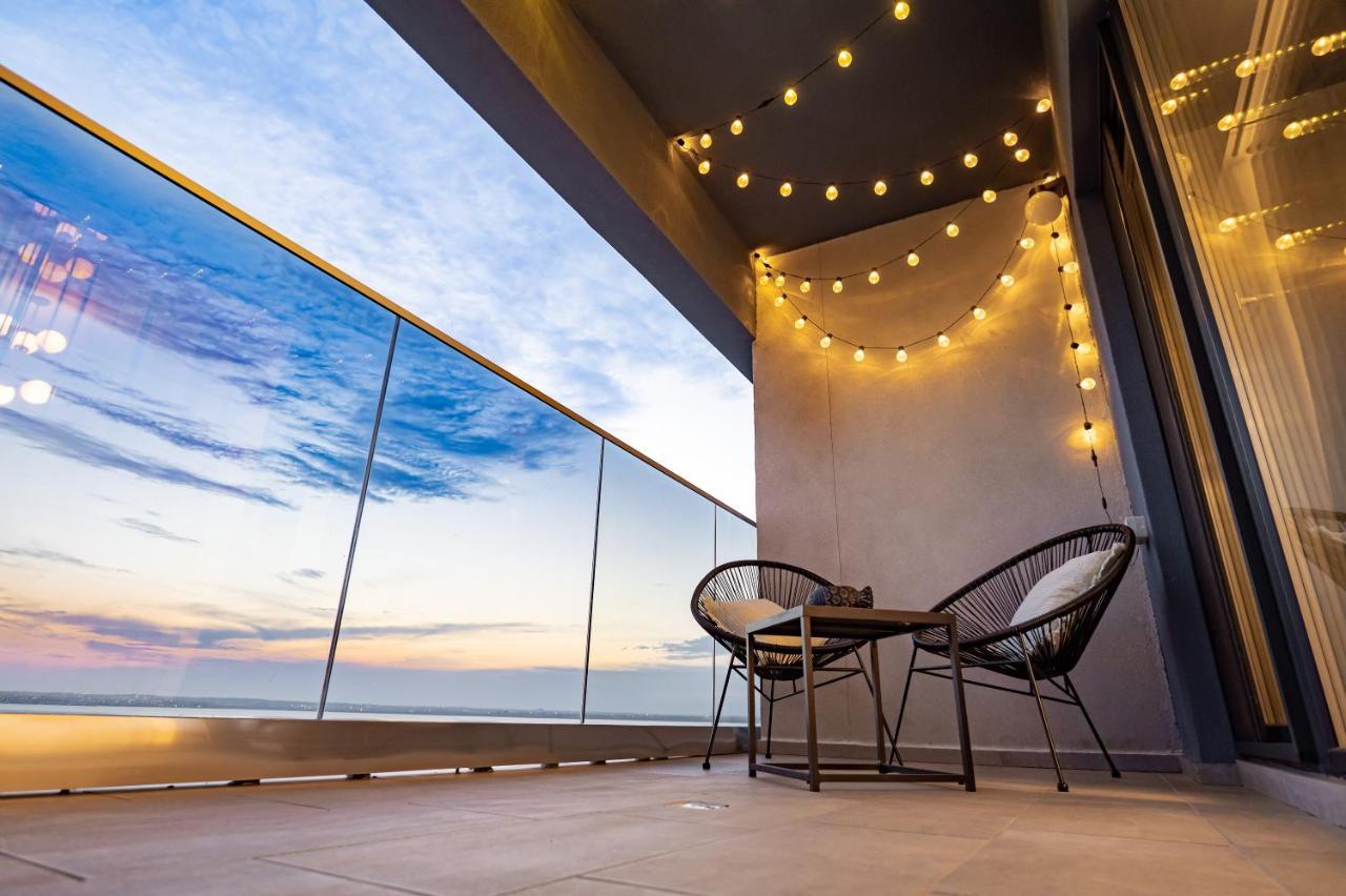 Golden Mirage Sunset Apartment ママイア エクステリア 写真